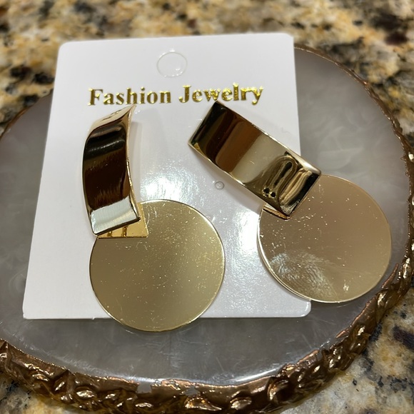 Gold Geo Rectangle Circle Earrings - Picture 9 of 13